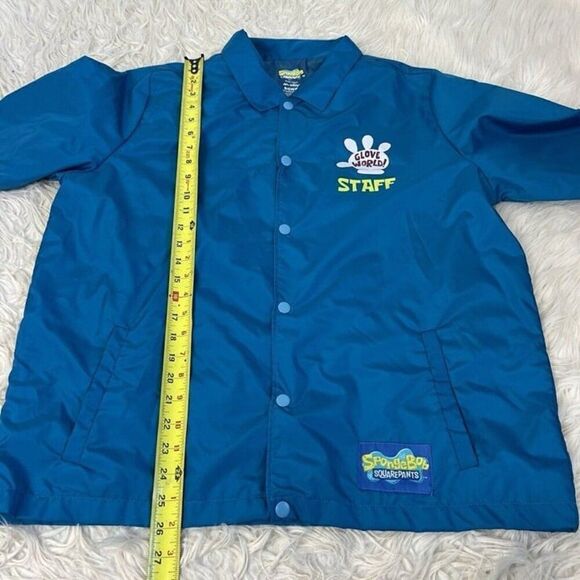 SpongeBob Glove World Staff Rain Jacket Wind Breaker Small Limited Edition NWOT - Picture 3 of 9